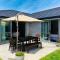 Stunning Modern Retreat - 哈士汀