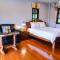 BaanRimNam Resort Trat