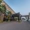 Holiday Inn Cikarang Jababeka by IHG