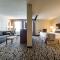 Monte Carlo Inn Oakville Suites
