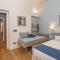 LikeYourHome, 80 sq m luxury apartment with Jacuzzi, in Trastevere district