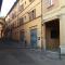 Suite Saragozza Free small Parking,Bologna