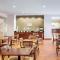 Sleep Inn & Suites Parkersburg