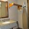 Super 8 by Wyndham Germantown/Milwaukee