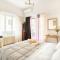 A Short Walk to Syntagma and Plaka by Athenian Homes - Athen