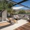 OPENNESS House by the sea