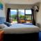 Te Mahuru Retreat