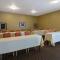 Ramada by Wyndham Glendale Heights/Lombard - Glendale Heights