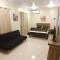 Beautiful Apartment minutes from the Beach