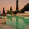 Villa Castelletto heated pool jacuzzi