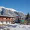 Rocky Mountain Ski Lodge - Canmore