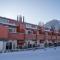 Rocky Mountain Ski Lodge