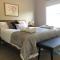 Sea Change Guesthouse