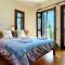 1 bedroom Apartment Nesoi with sea and golf views, Aphrodite Hills Resort
