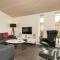 Cozy Dog-Friendly Cottage near Coast-By Traum