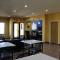 Home Gate Inn & Suites