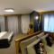 Royal Court Hotel