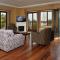 Ocean Inn & Suites