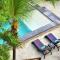 La Puerta Azul Beachfront - Adults Only