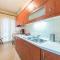 Stylish Athens Apt 10 Minute Walk to Acropolis Museum & Metro