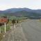 Mountains Edge Cabins - Monowai