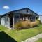Mountains Edge Cabins - Monowai