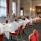 Crown & Mitre Hotel