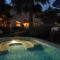 Mandarin & Mango Boutique Hotel