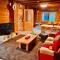 Tomys Log House - Need CAR