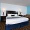 Coratel Inn & Suites by Jasper Newton - Newton