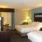 Holiday Inn Express Hotel Kansas City - Bonner Springs, an IHG Hotel