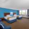 Days Inn & Suites by Wyndham Tallahassee Conf Center I-10