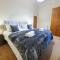 Linburn House Apartment