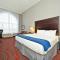 Holiday Inn Express & Suites Utica, an IHG Hotel - Utica