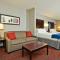 Holiday Inn Express & Suites Utica, an IHG Hotel - Utica