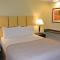 Candlewood Suites Washington-Fairfax, an IHG Hotel - Fairfax