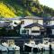 Canal Home