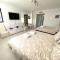 Sunny Isles Condo Resort 14th floor Intracoastal view!! - ميامي بيتش