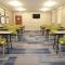 Holiday Inn Express Pittsburgh-Bridgeville, an IHG Hotel - Bridgeville