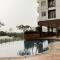 Fully Furnished Studio at Serpong Greenview Apartment By Travelio - Тангеранг