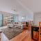 Cozy T2 with Ocean View
