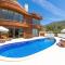 Villa 5 Sleeps 6 Isolated Pool See and Montain View-Villa Kartal Yuvası - 于聚姆吕