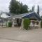 Anchor Riverfront Motel - Sicamous