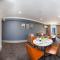Hyde Park Inn