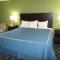 Travelodge by Wyndham Cleveland Lakewood - Lakewood