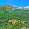 La casa con giardino, vicino al ruscello segreto