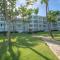 Seawinds Studio - Beachfront Getaway