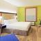 Holiday Inn Express & Suites - Phoenix North - Scottsdale, an IHG Hotel - Phoenix