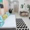 A2JSuites Bedroom Taal View Luxury Smart Home Suite Near Skyranch