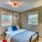 Cozy Coleman St. Cottage